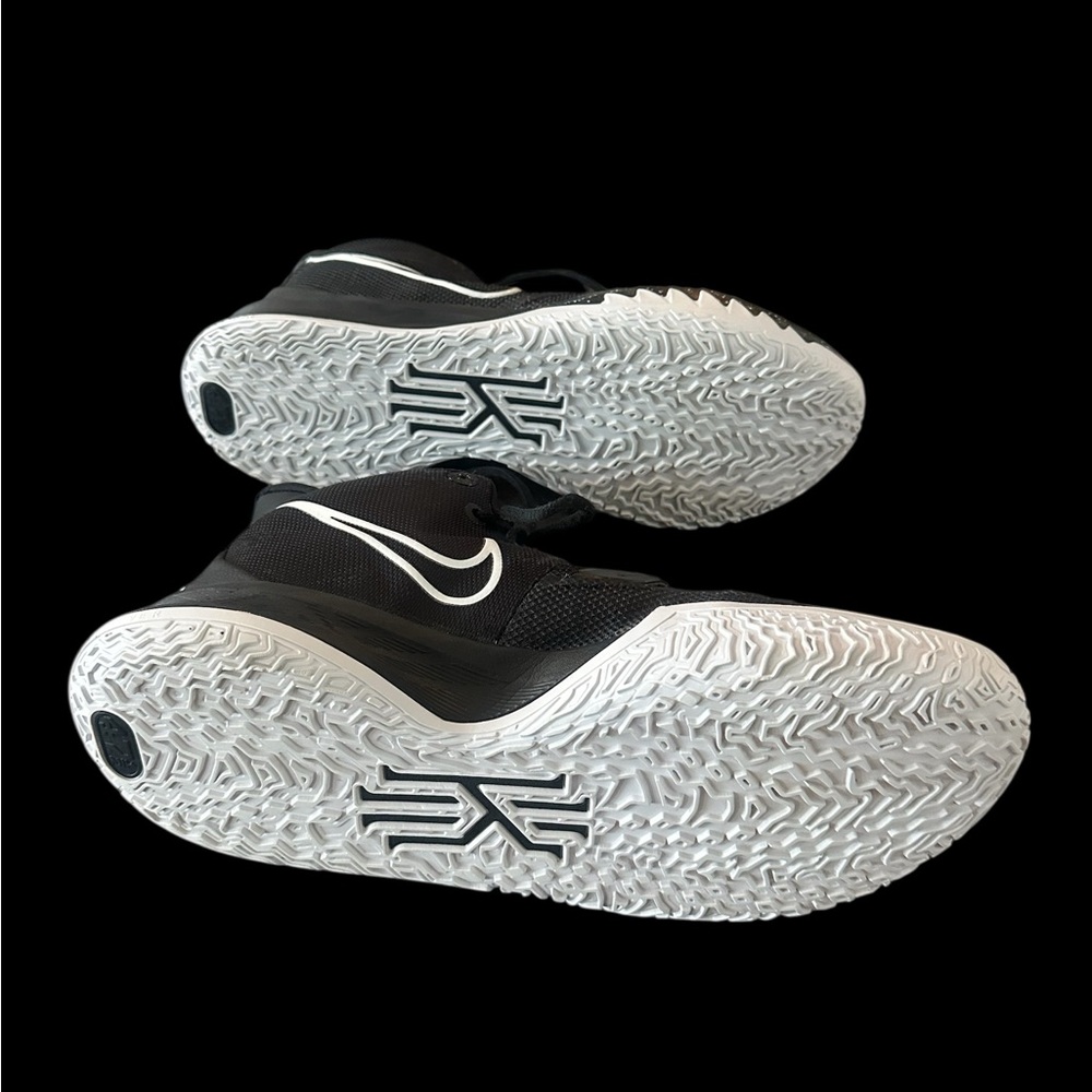 Nike Black and White Kyrie Sneakers with High Ankle Support - used indoor only - Picture 3 of 3